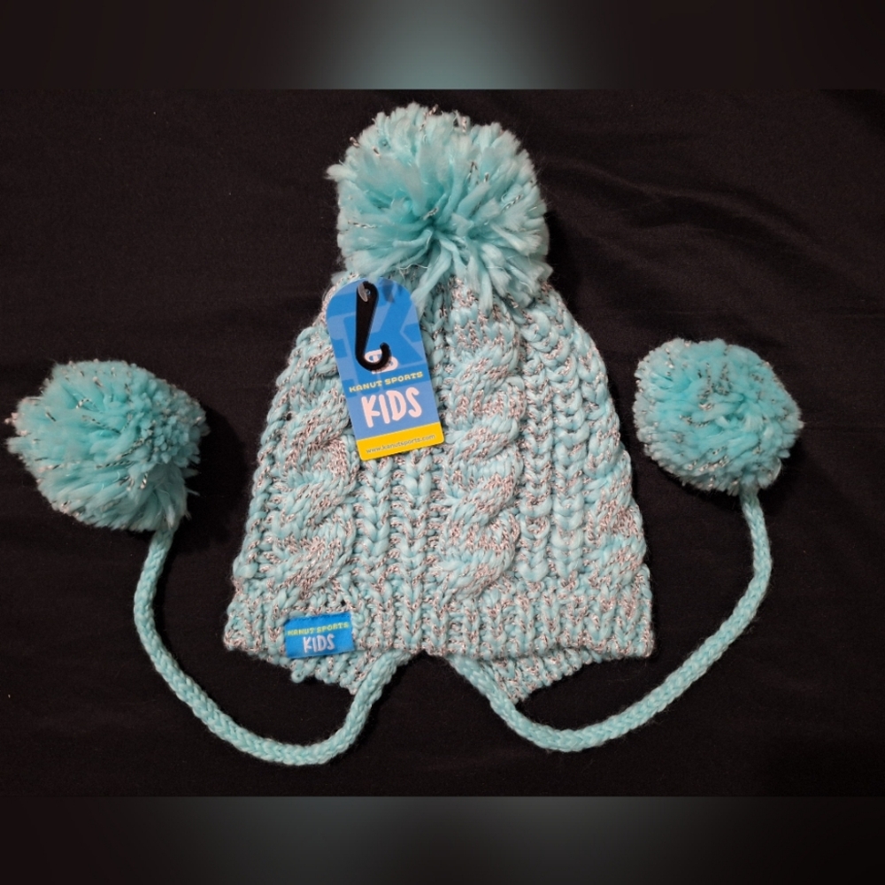 Kids pompom beanies